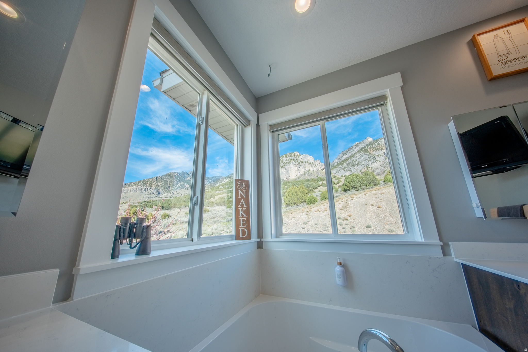 CALLS FORT ESTATES - Residential