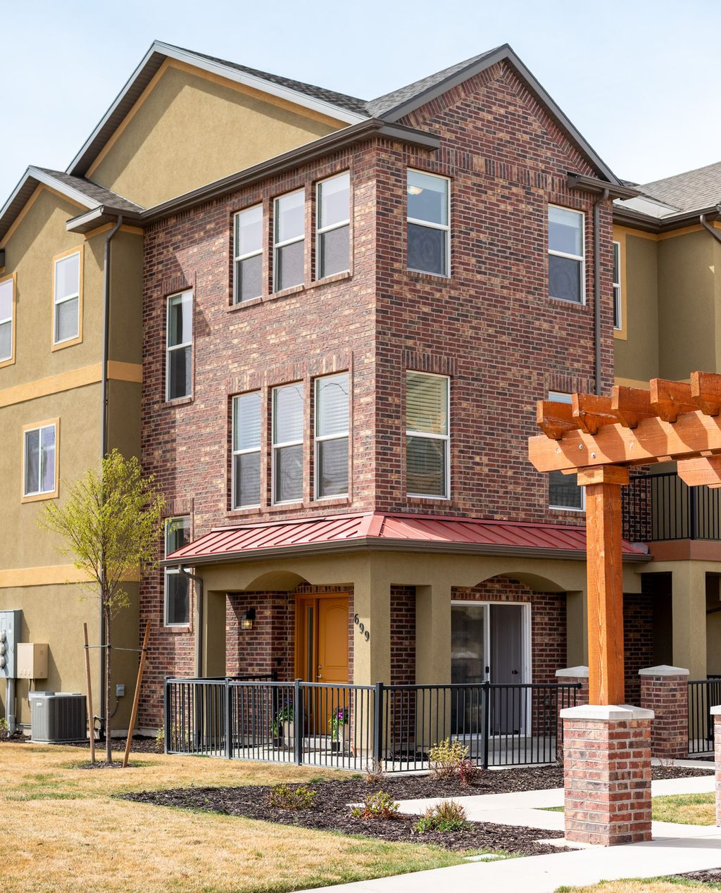 Photo of 699 E HILLOCK CT S #16, Draper, UT 84020 (MLS # 2146524)