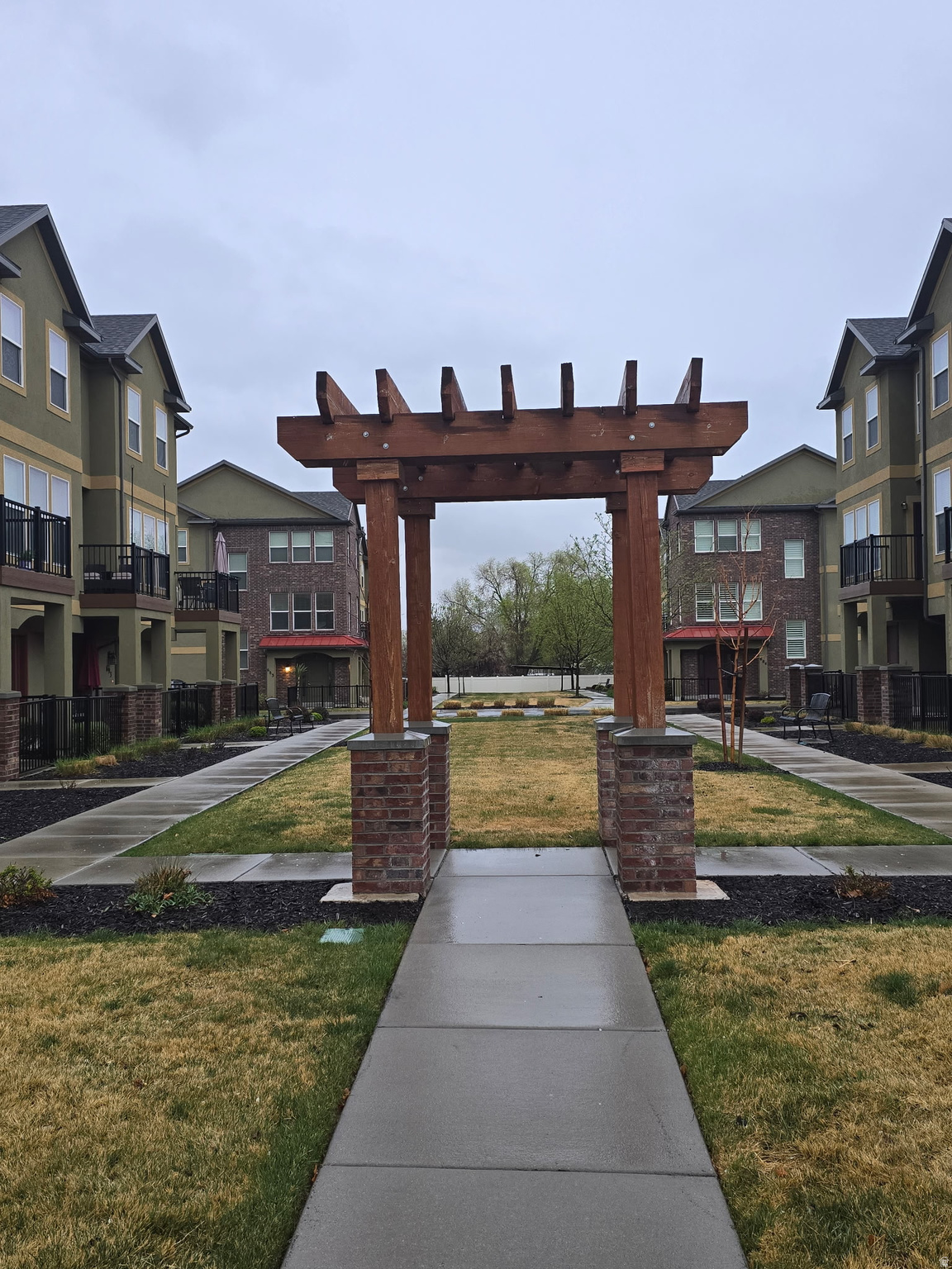 ELGIN PLACE - Residential