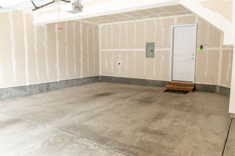 Tiny photo for 699 E HILLOCK CT S #16, Draper, UT 84020 (MLS # 2146524)