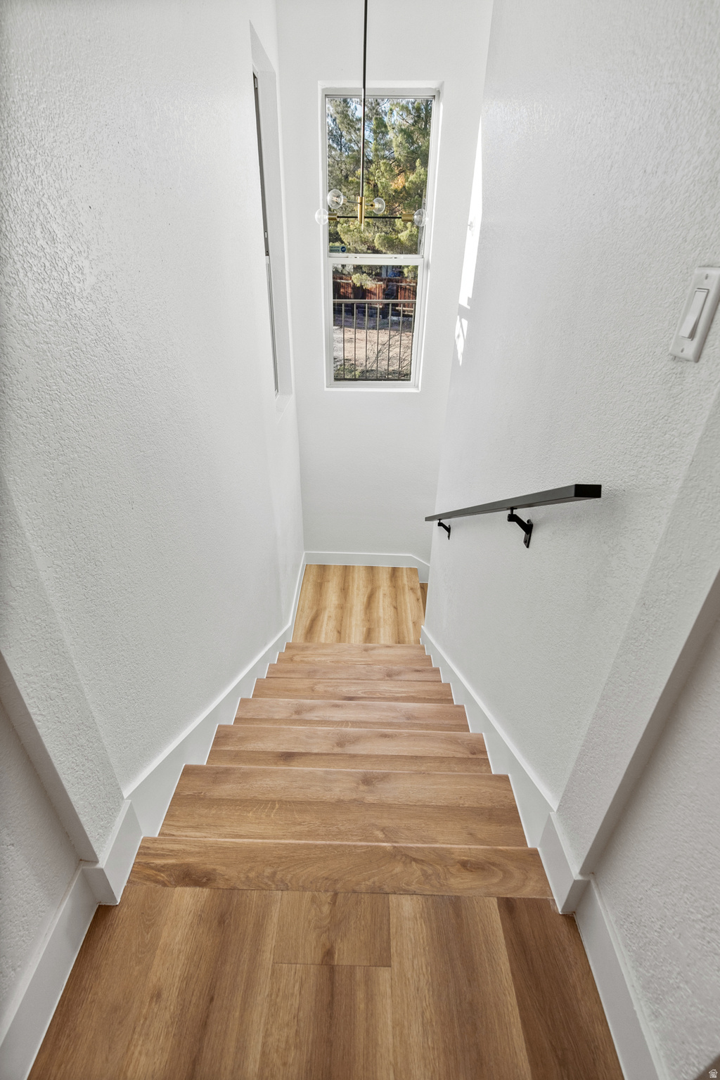 BLOOMINGTON COUNTRY - Residential