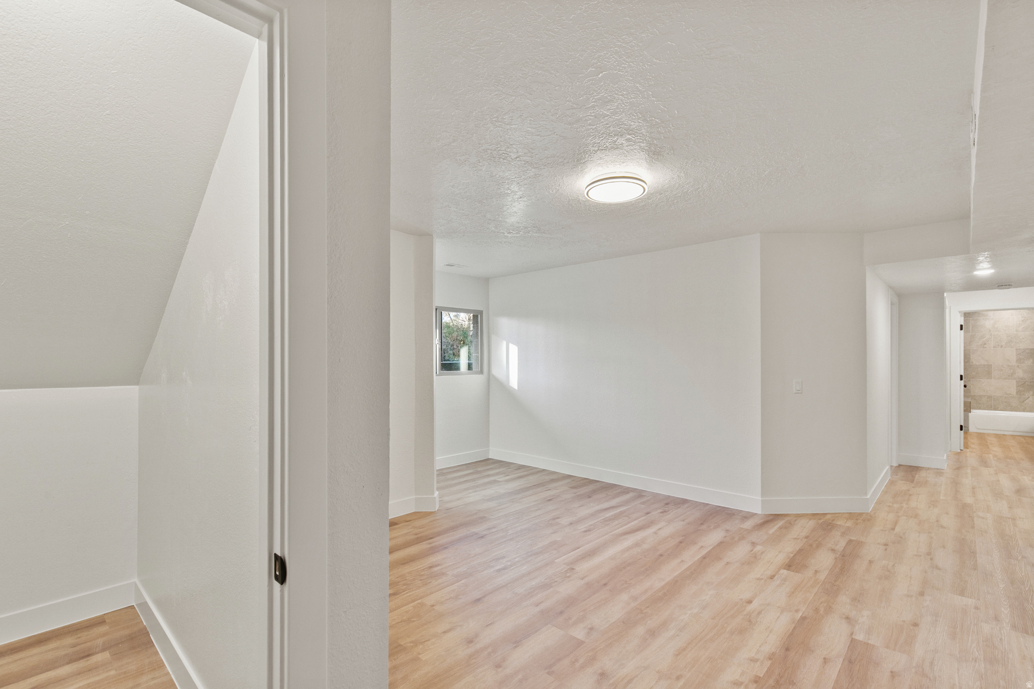 BLOOMINGTON COUNTRY - Residential