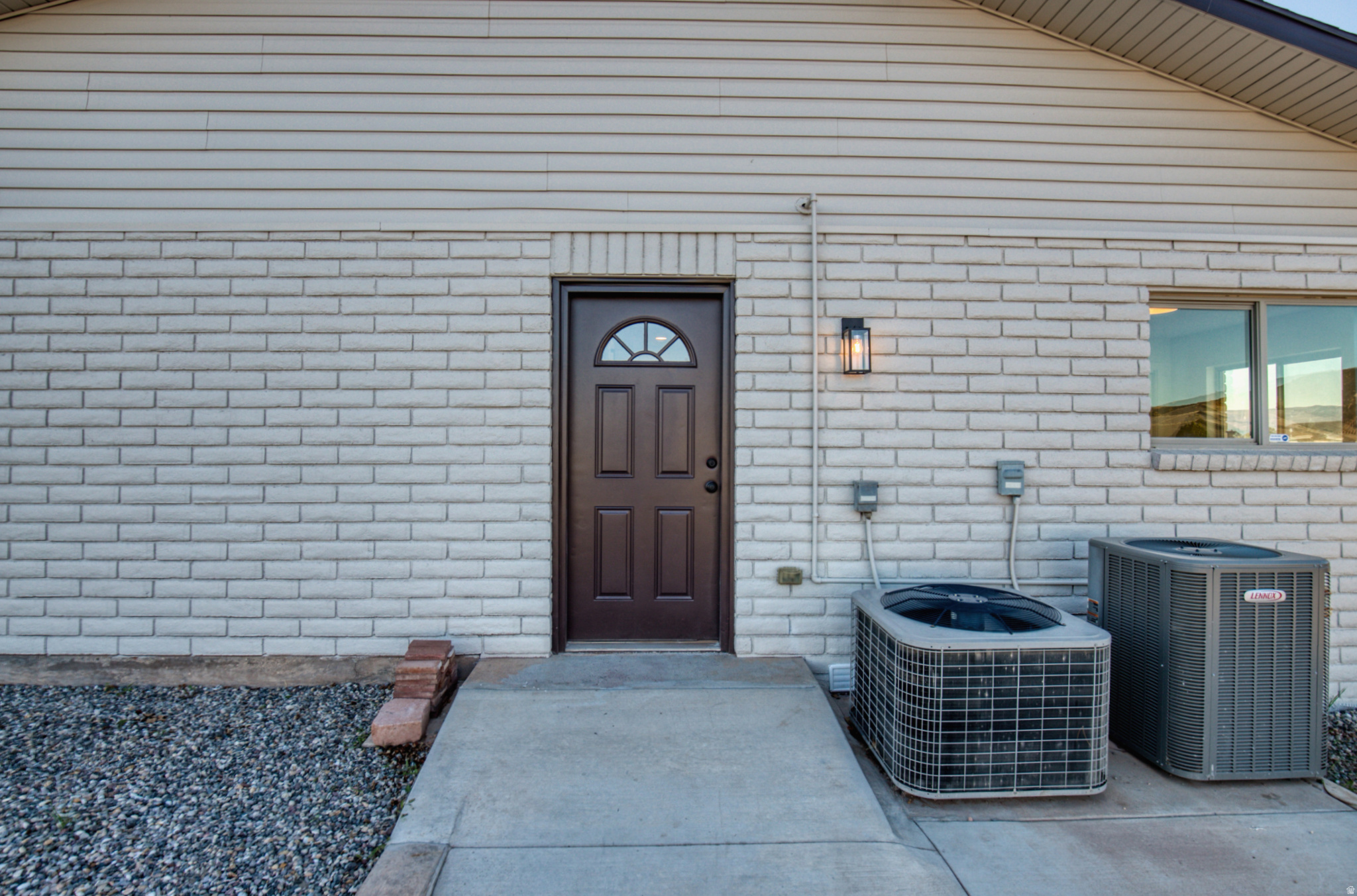 BLOOMINGTON COUNTRY - Residential