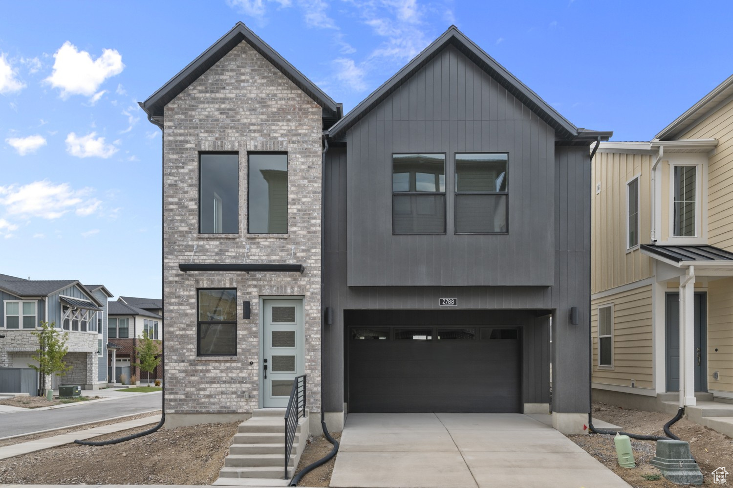 HOLBROOK E VILLAS 639 - Residential