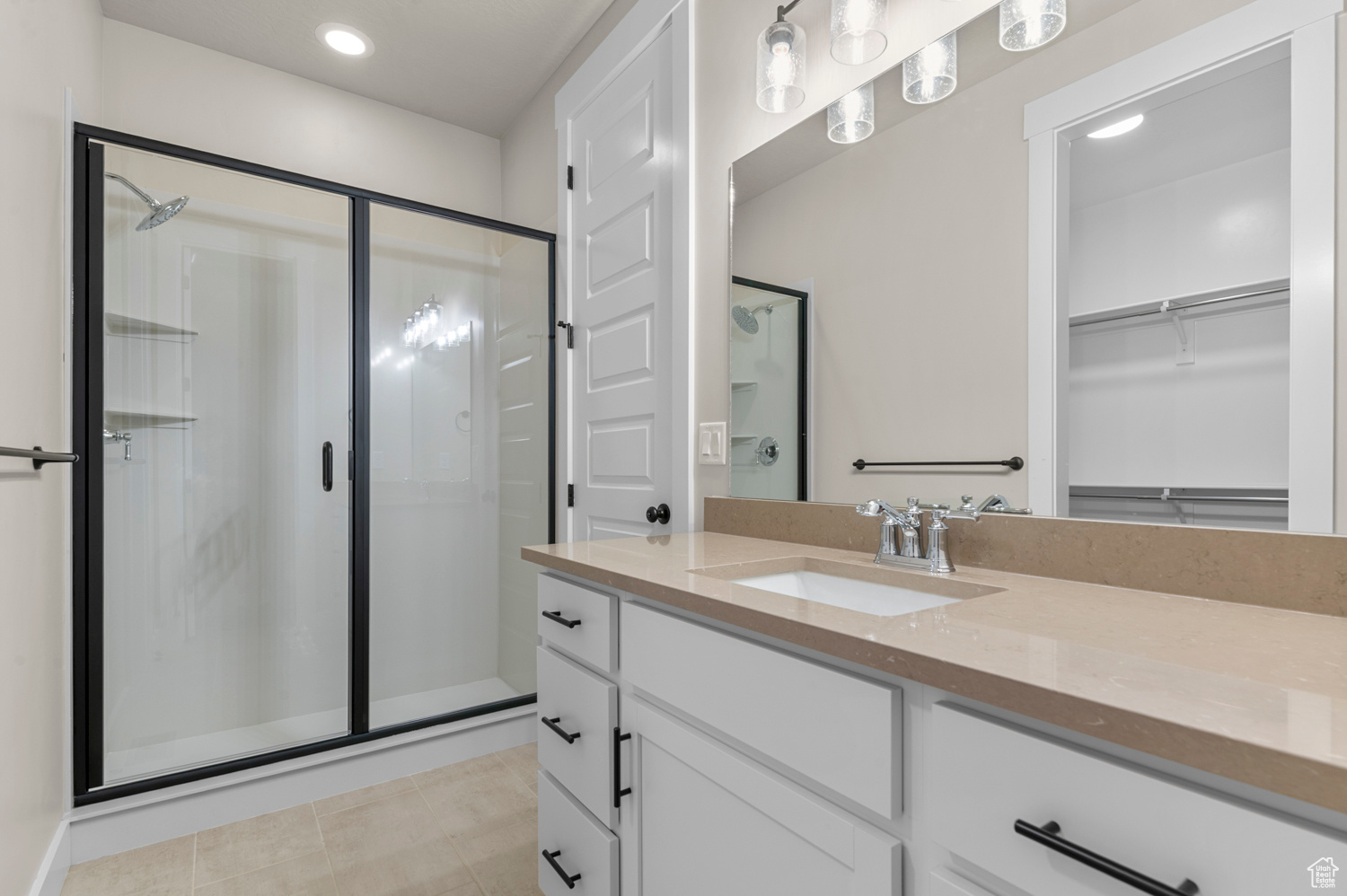 HOLBROOK E VILLAS 639 - Residential