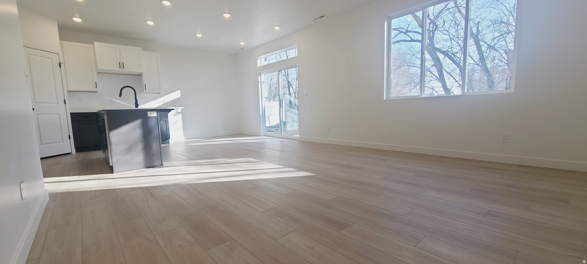 HIGHGATE COVE - Residential