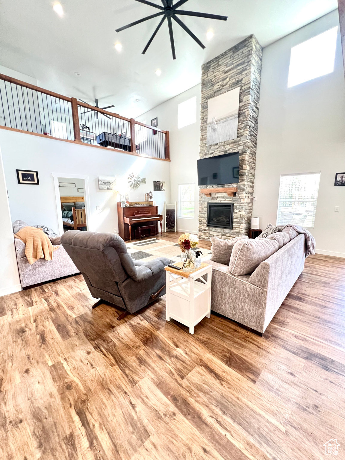 954 N 280, Elsinore, Utah image 21
