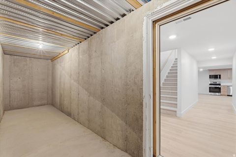 Tiny photo for 1042 E LESTER DR S, South Weber, UT 84405 (MLS # 2128562)