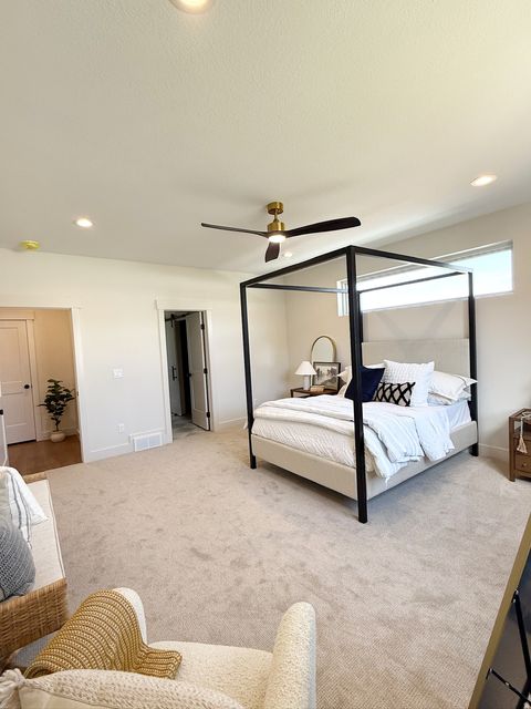 Tiny photo for 1042 E LESTER DR S, South Weber, UT 84405 (MLS # 2128562)