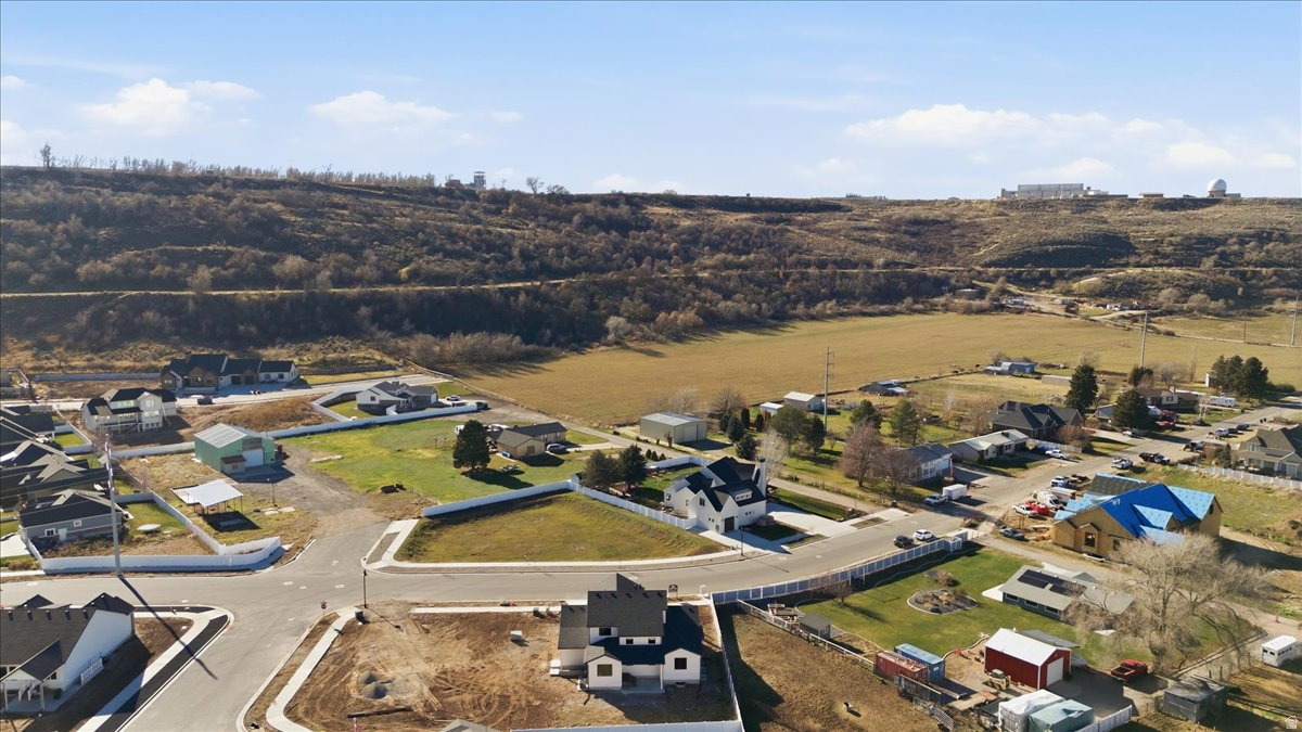 KASTLE COVE - Residential