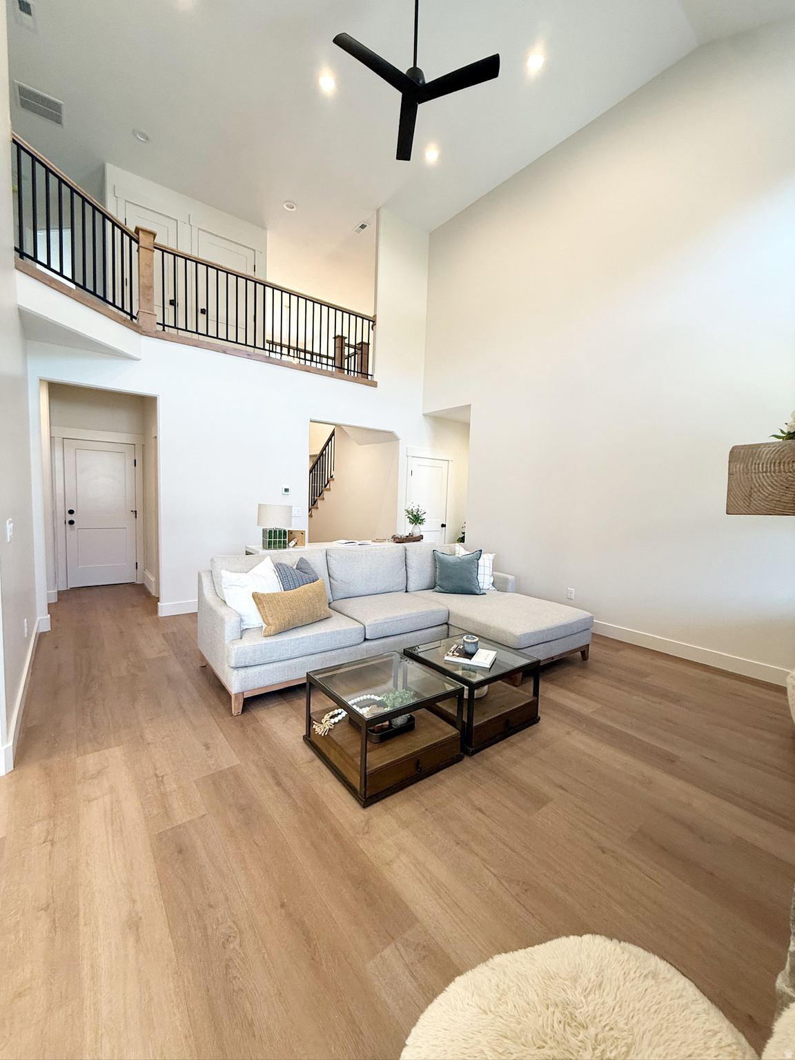 KASTLE COVE - Residential