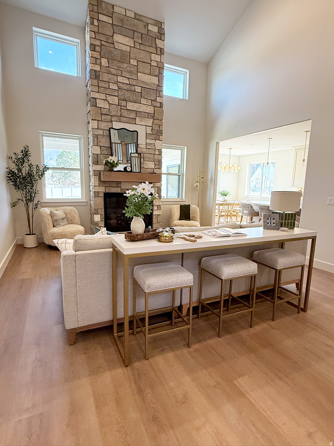 KASTLE COVE - Residential