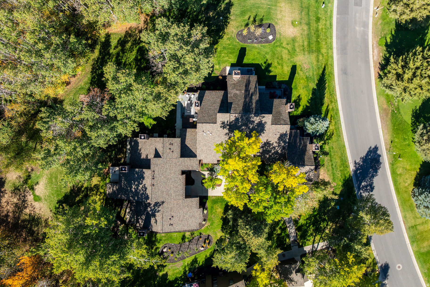 THREE KINGS - Residential