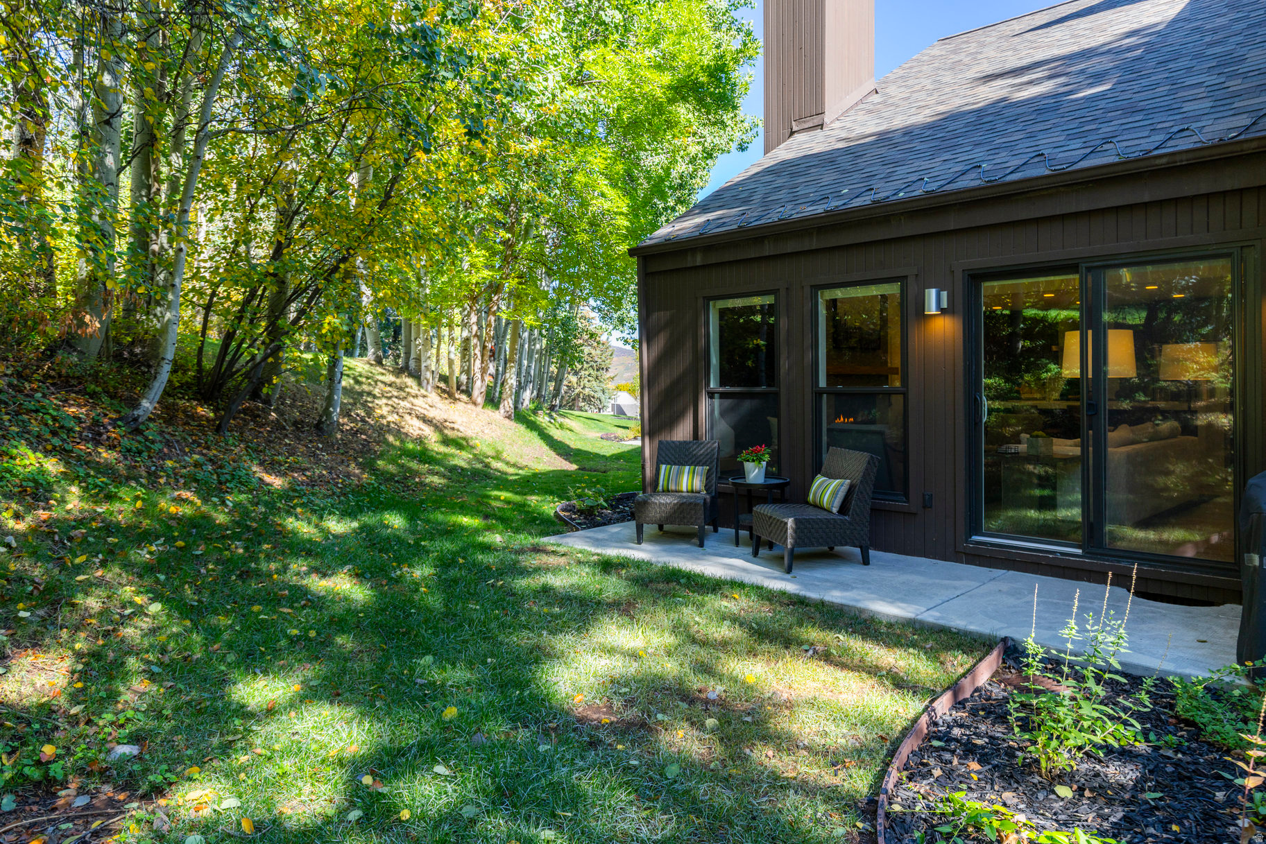 THREE KINGS - Residential