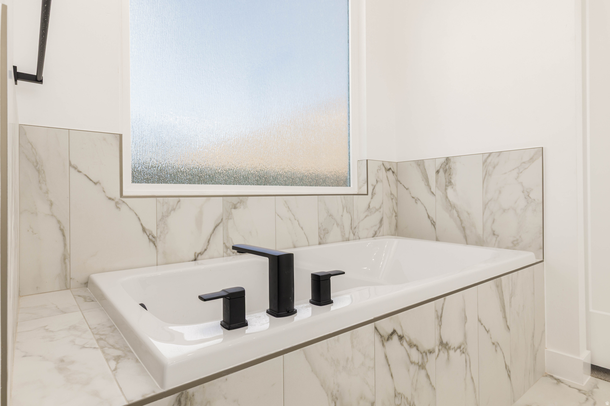 DESERT RESERVE - Residential