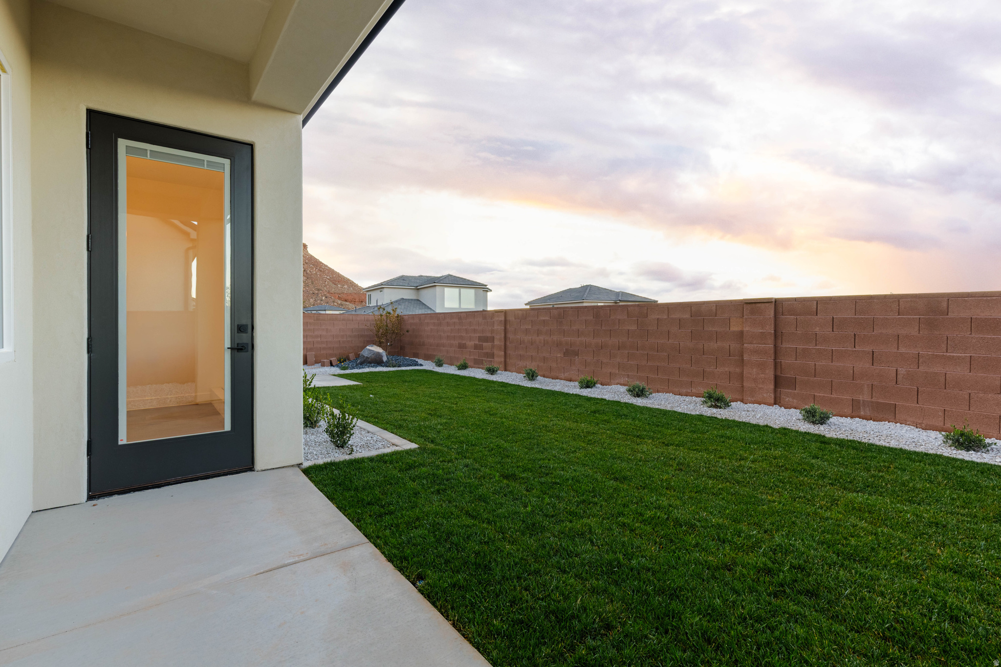 DESERT RESERVE - Residential