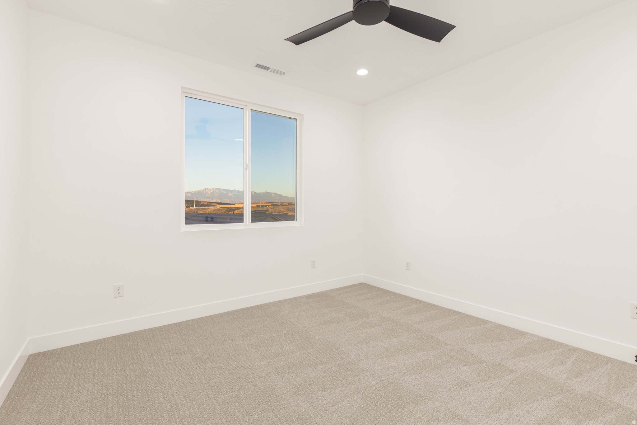 DESERT RESERVE - Residential