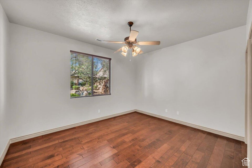 LA JOLLA HILLS AT GREEN SPRING 2 - Residential