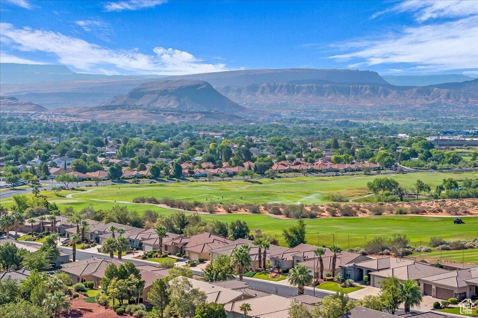 LA JOLLA HILLS AT GREEN SPRING 2 - Residential