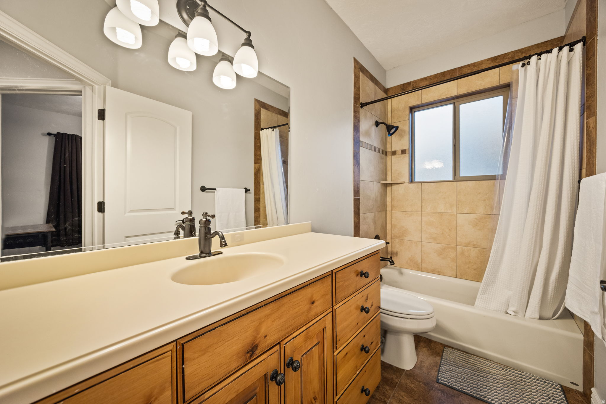 ELK RIDGE ESTATES - Residential