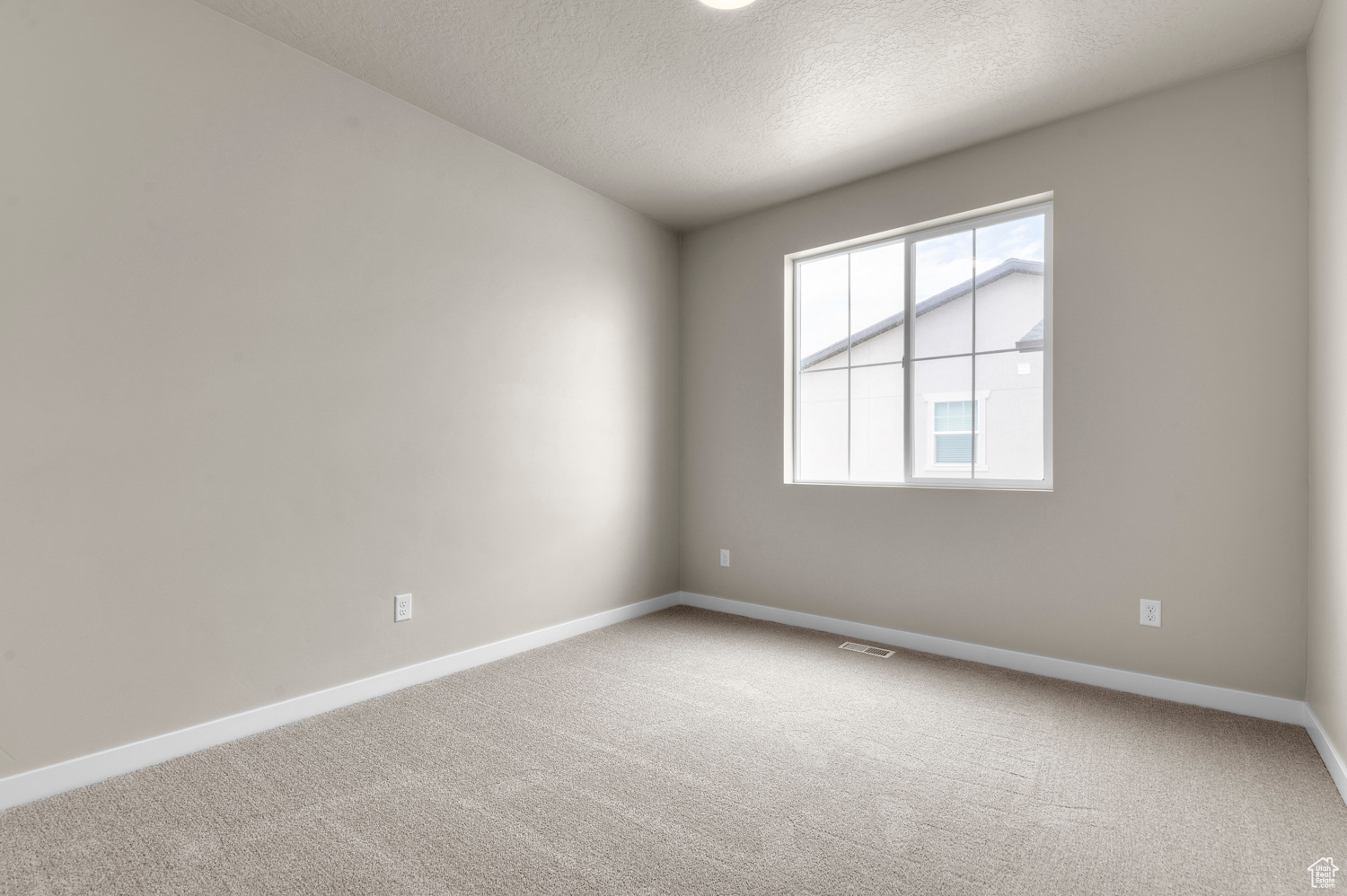 OVERLAND COLLECTION V2 264 - Residential