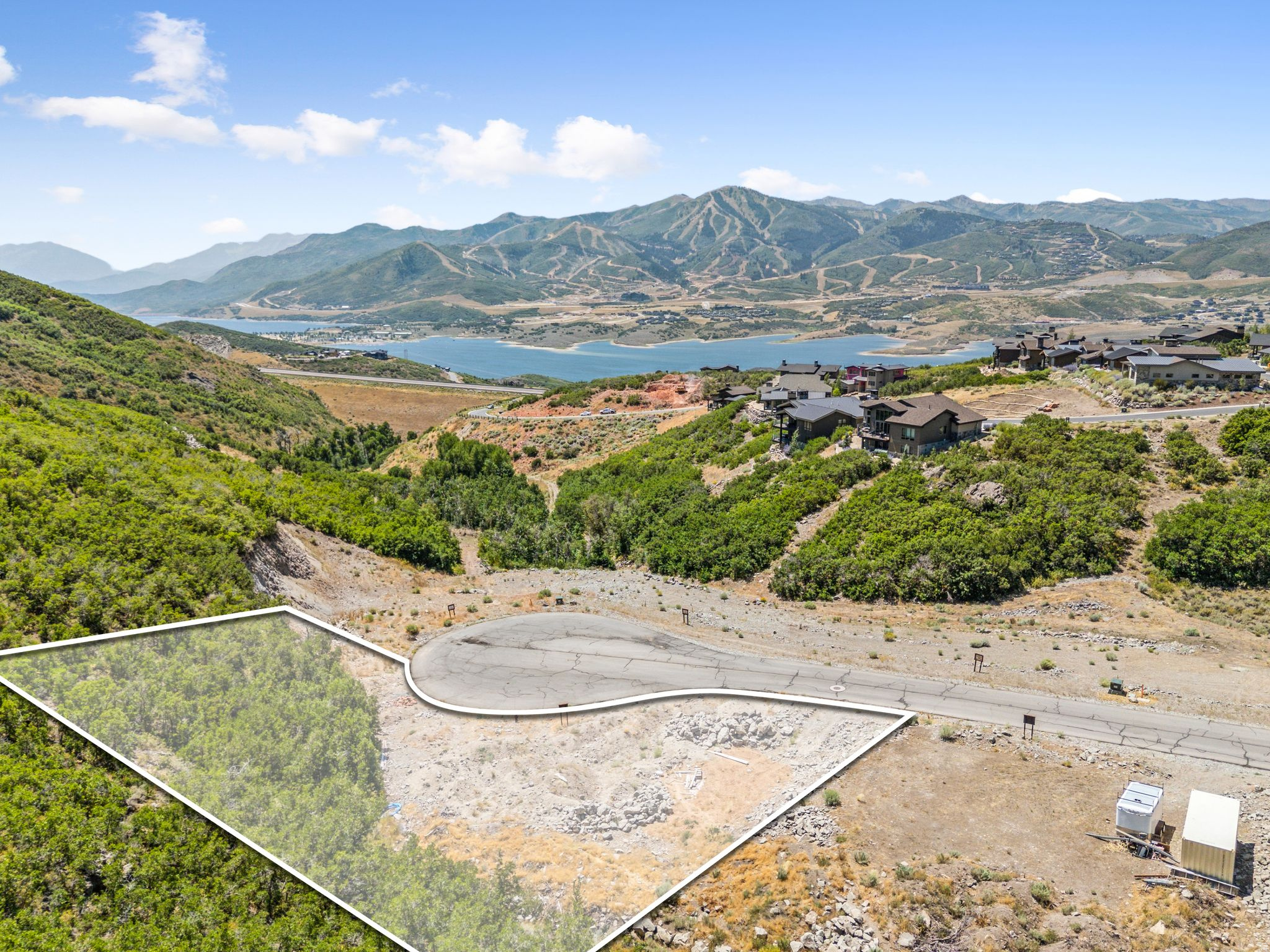 Photo 1 of 21 — 11416 N FOX HOLLOW CT 122, Hideout, UT 84036