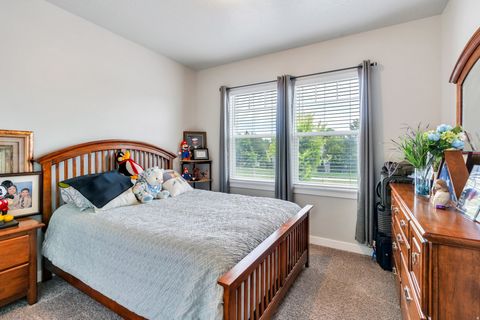 Tiny photo for 701 S CROOKET POST WAY W, Saratoga Springs, UT 84045 (MLS # 2138840)