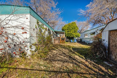 Tiny photo for 200 E 400 S #5, Washington, UT 84780 (MLS # 2143119)