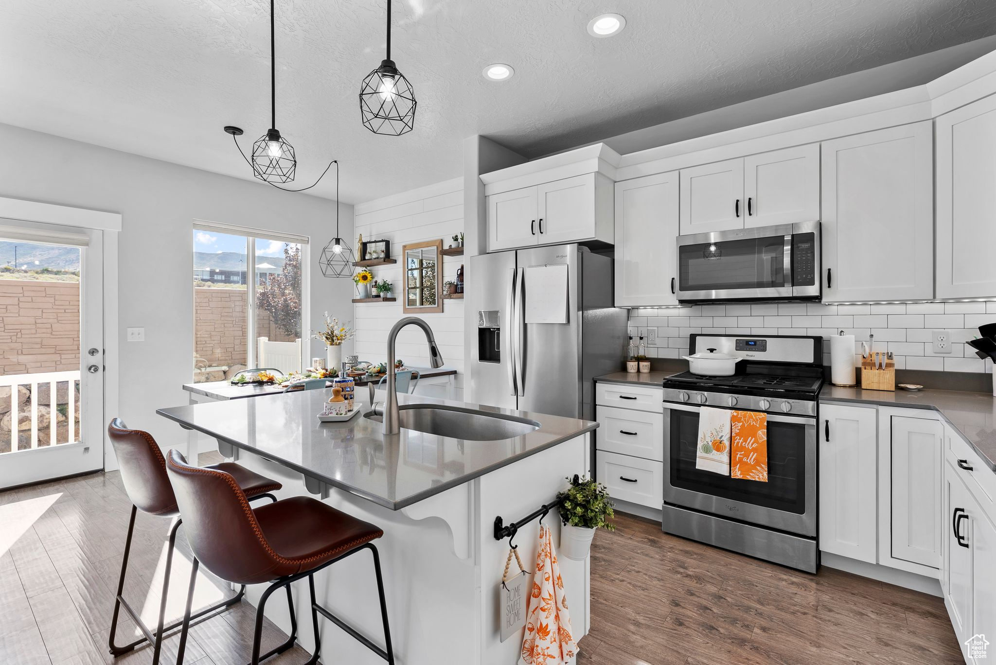 SHADOW RIDGE II - Residential