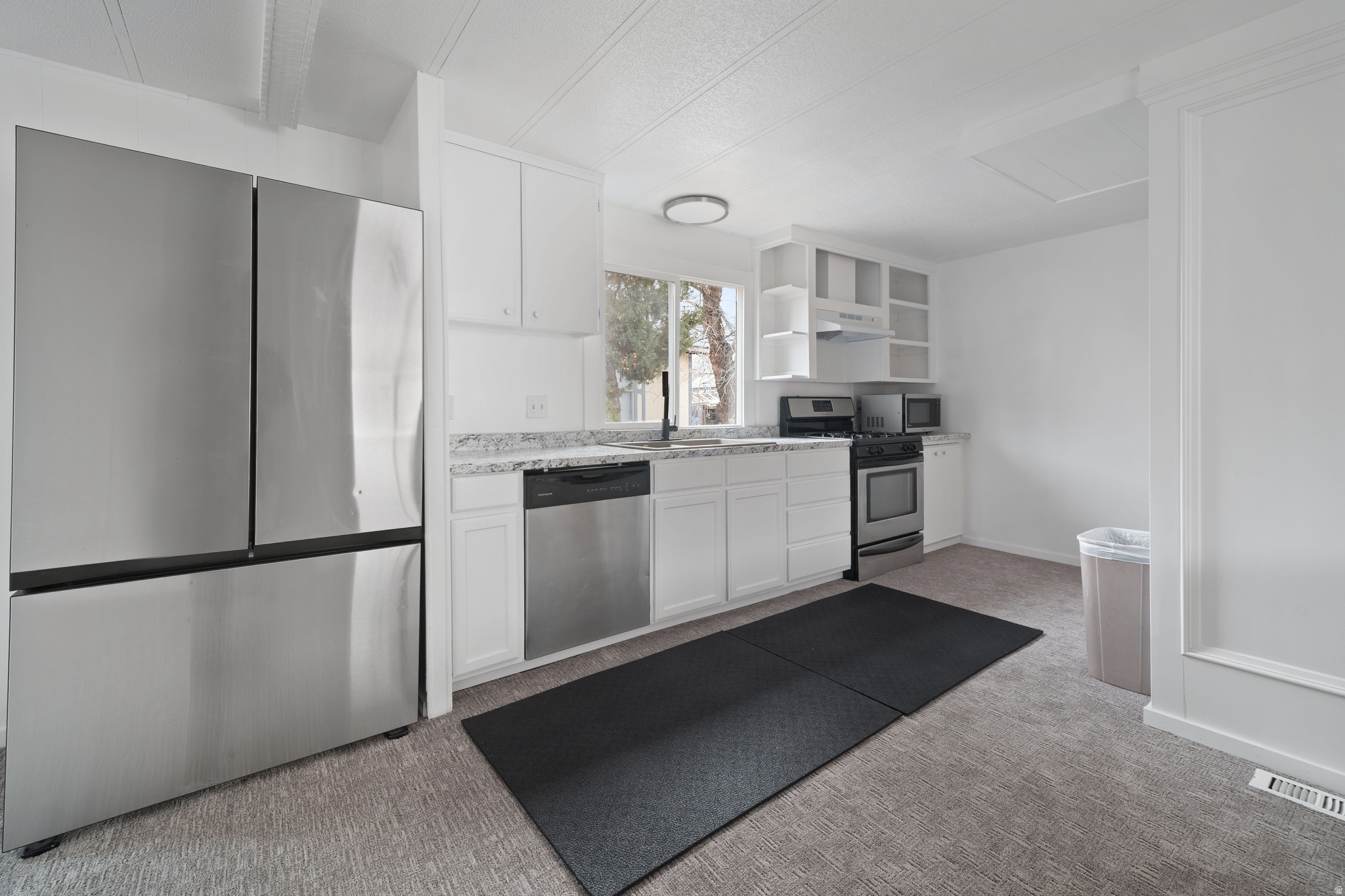 CRESCENTWOOD VILLAGE - Residential