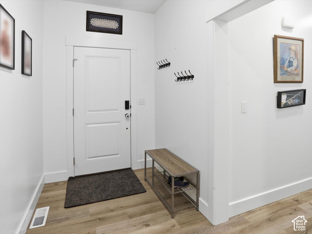 Photo of 641 S 380 E, Smithfield, UT 84335 (MLS # 2189340)
