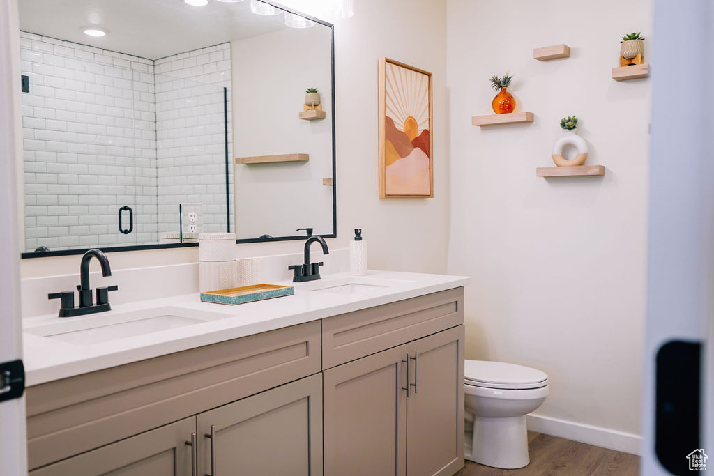 COVE CONDOMINIUMS A - Residential