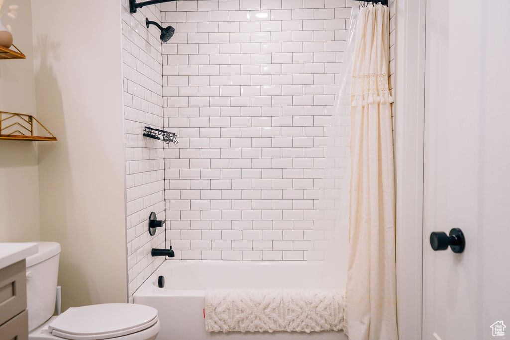 COVE CONDOMINIUMS A - Residential