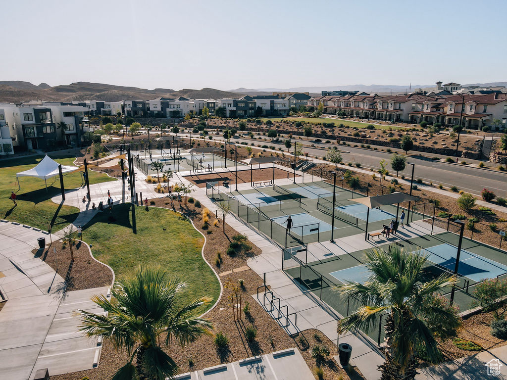 COVE CONDOMINIUMS A - Residential