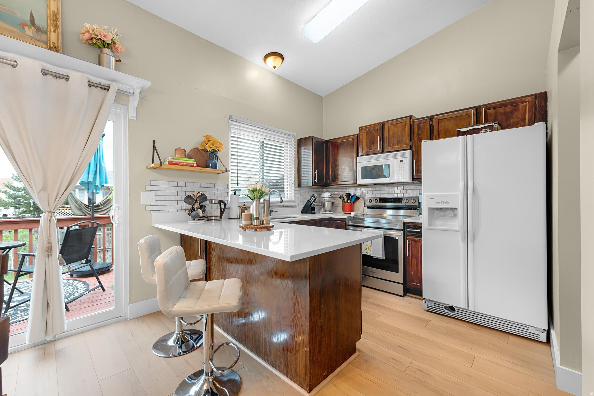 OQUIRRH SHADOWS - Residential