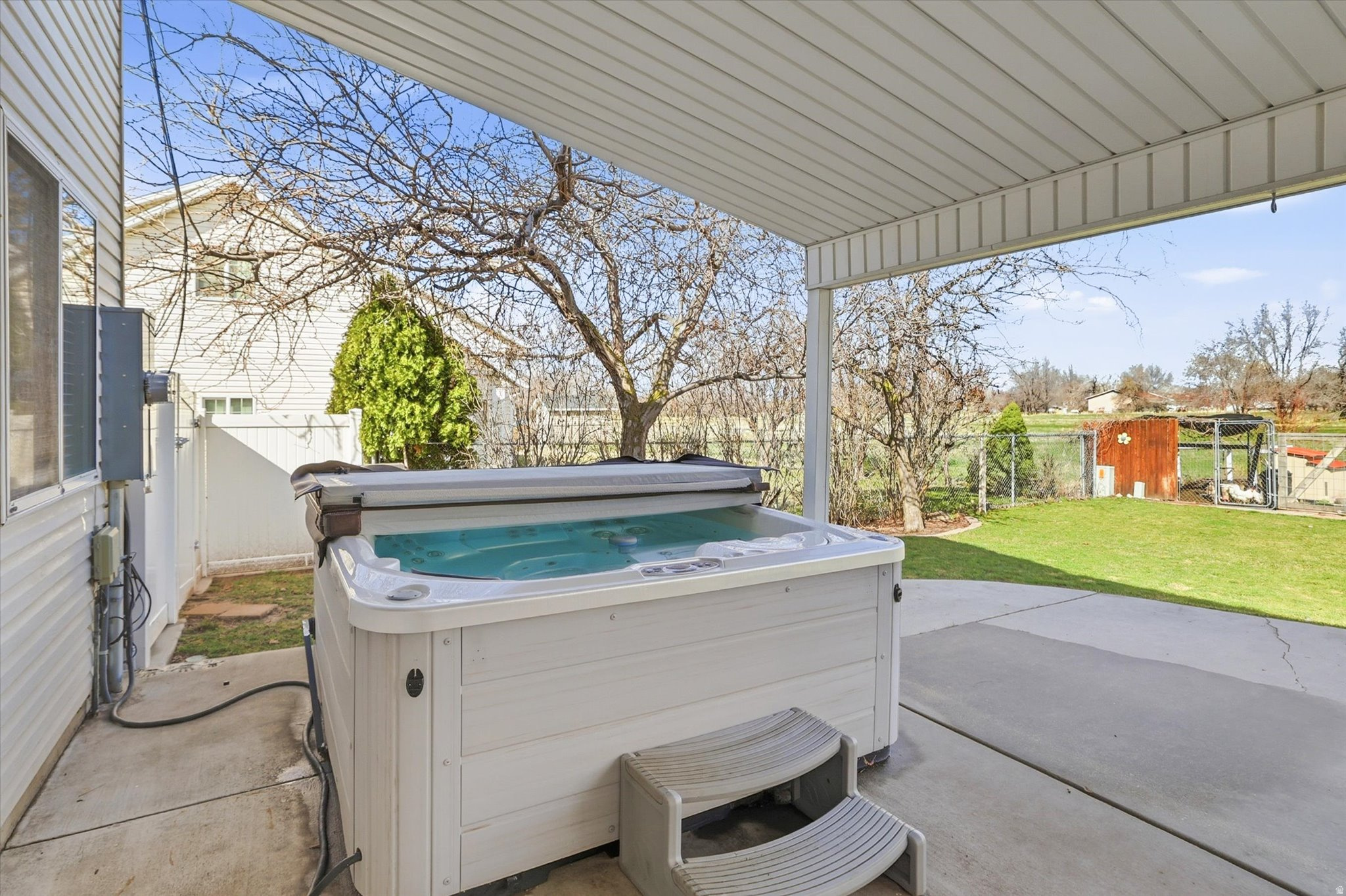 PEACH TREE ESTATES - Residential