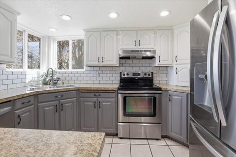 Tiny photo for 818 W 885 S, Brigham City, UT 84302 (MLS # 2142072)