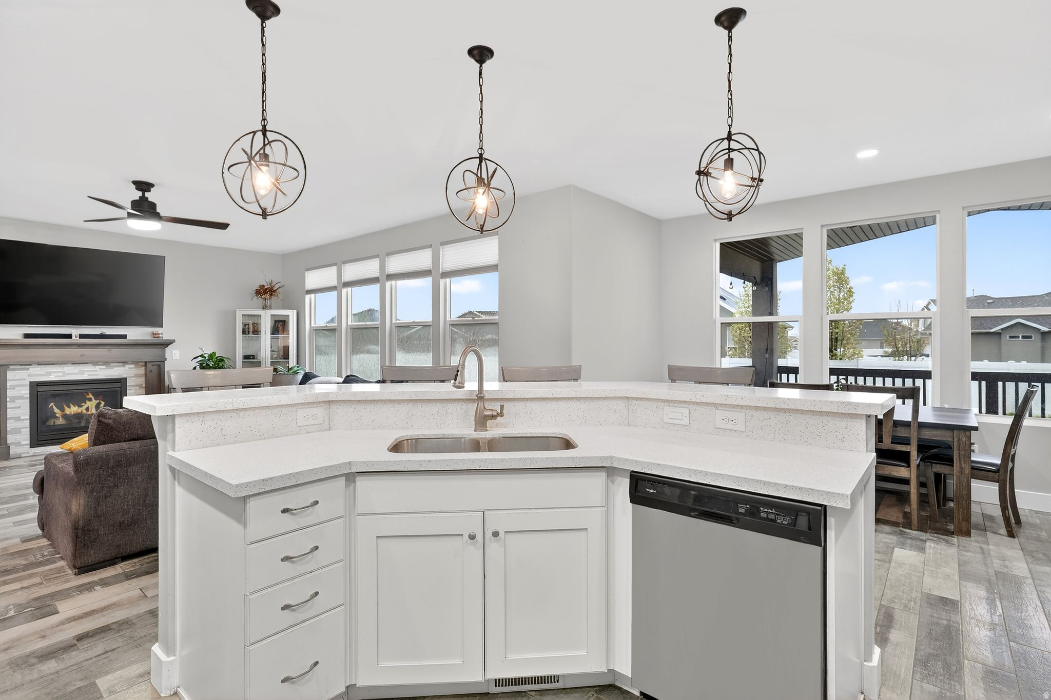 THE RESERVE - Residential