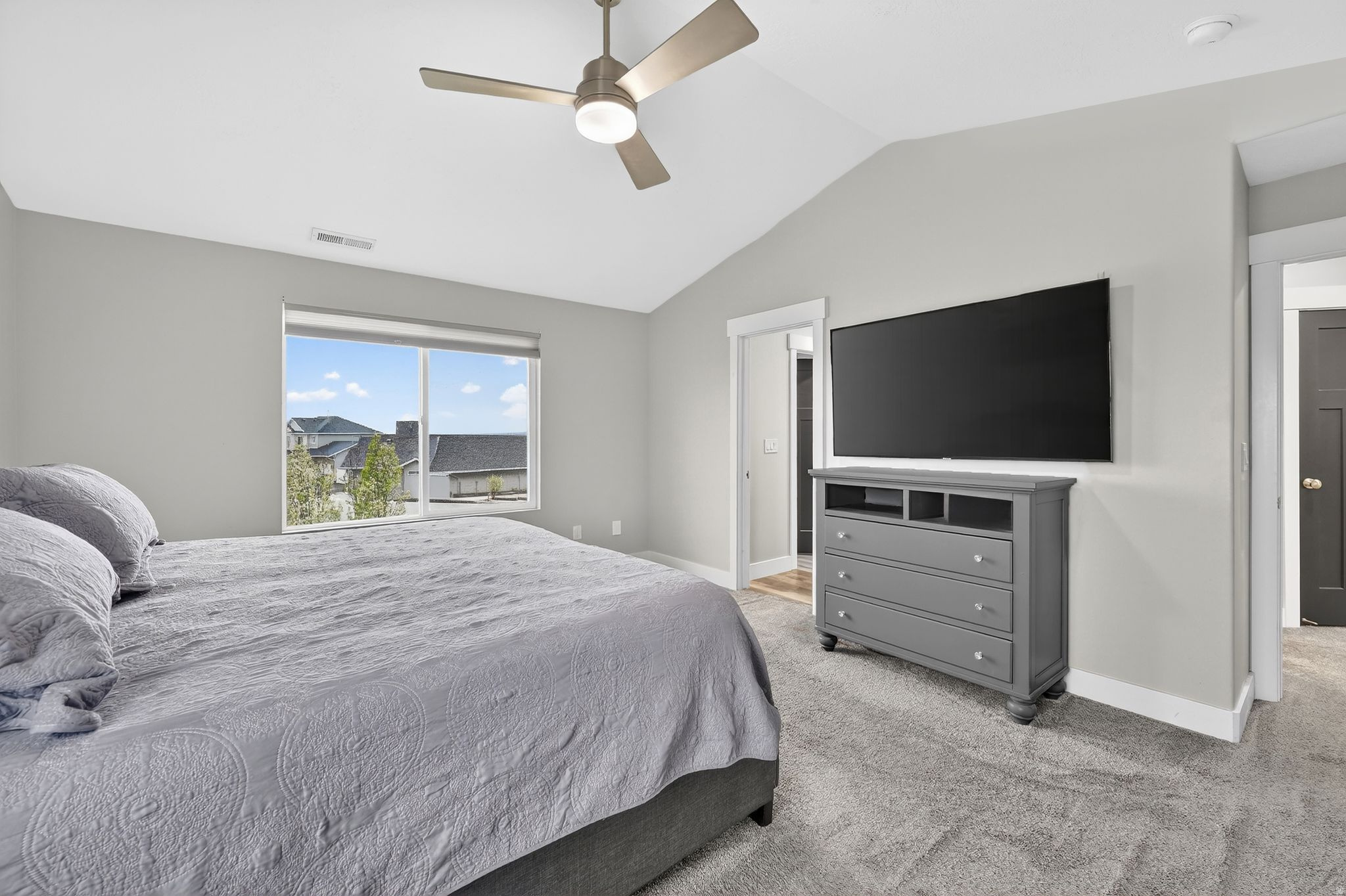 THE RESERVE - Residential