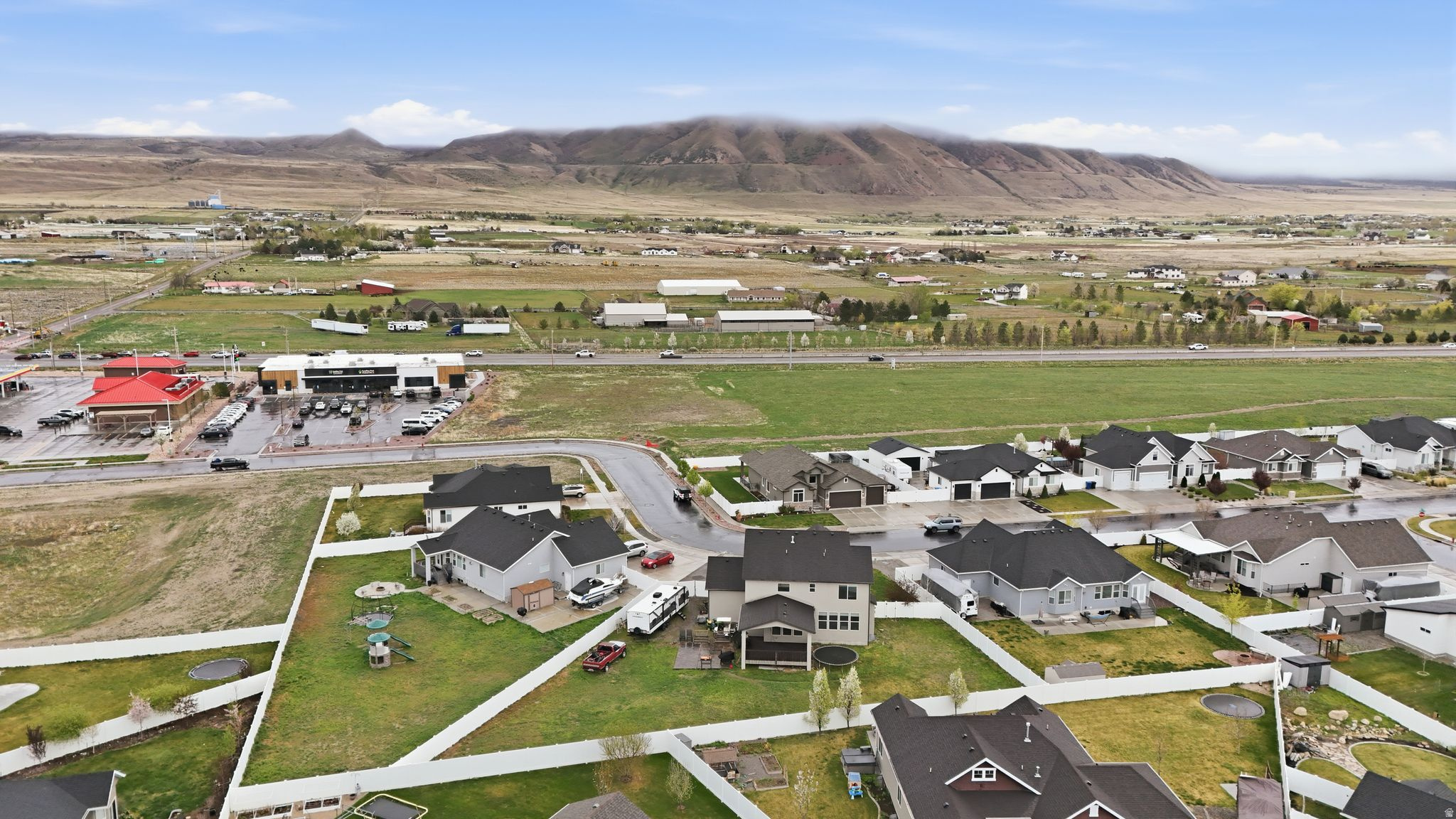 THE RESERVE - Residential