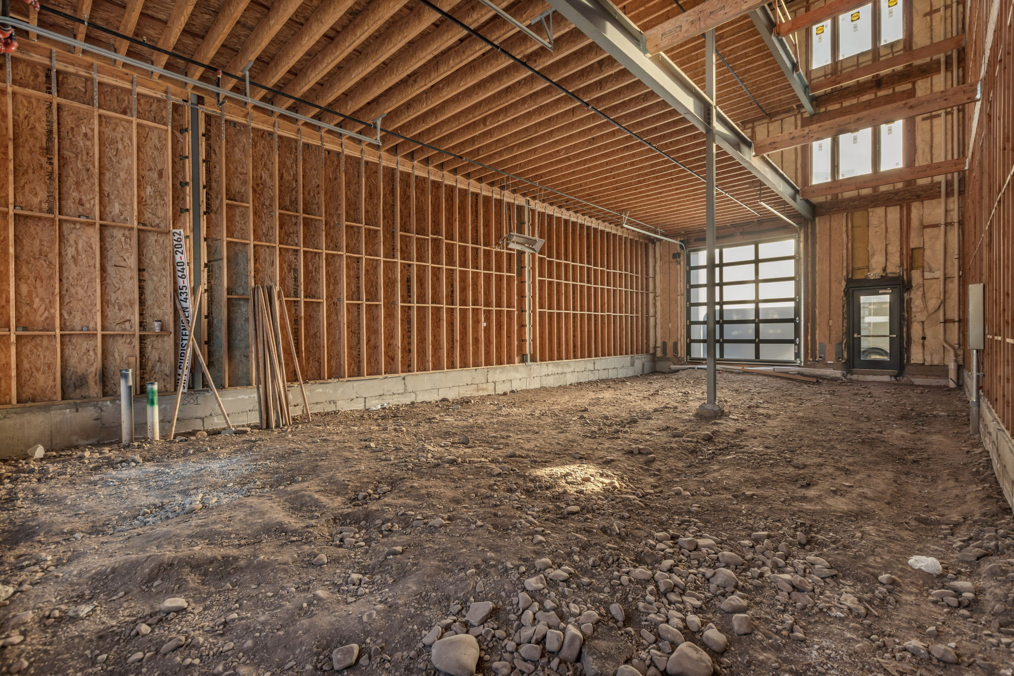 MOUNTAIN VIEW COMMONS - Residential