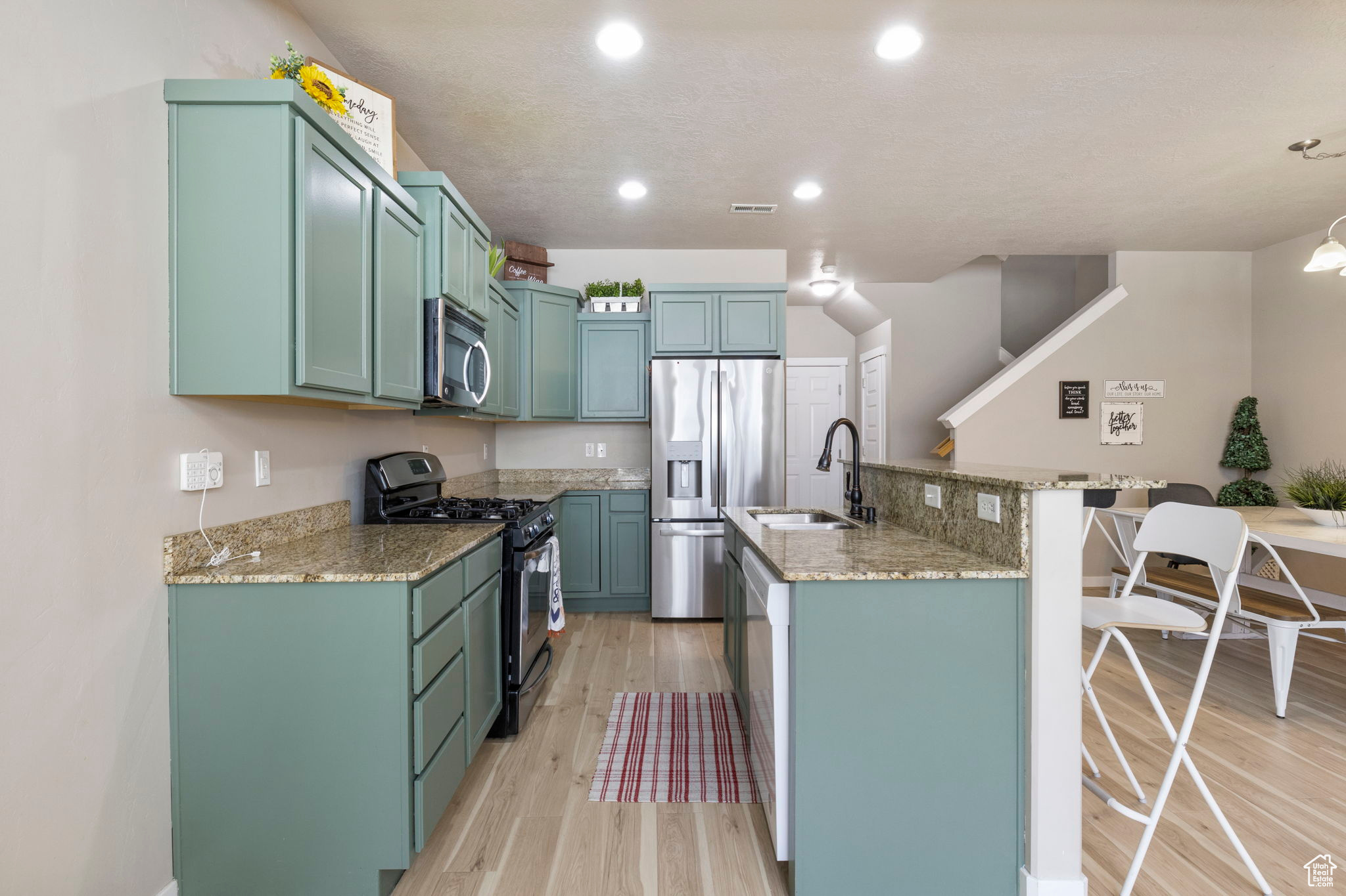 3761 W Angelica Way, South Jordan, Utah image 9