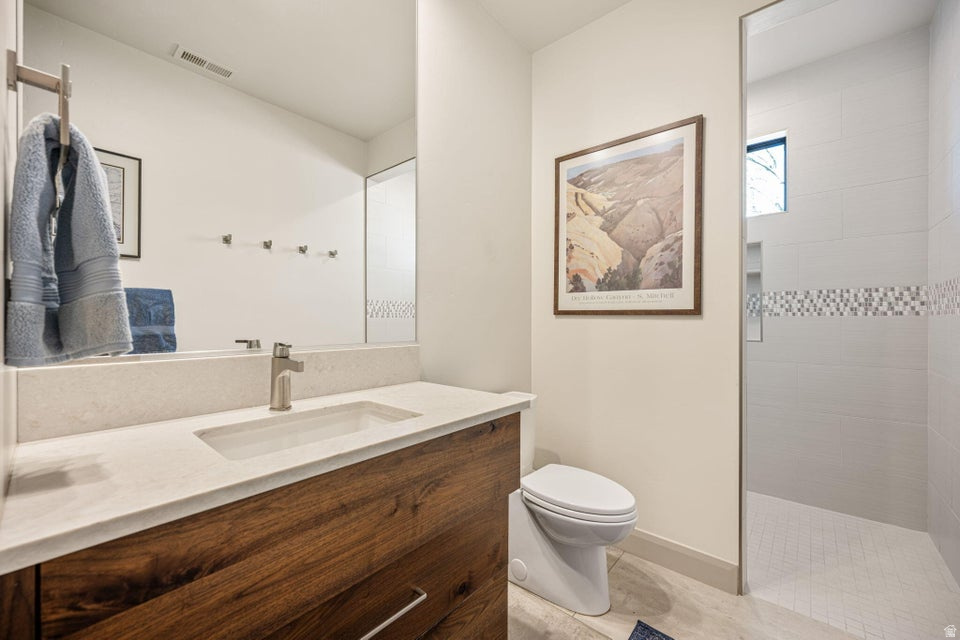 RESERVE OF ENTRADA SNOW CANYON EST A - Residential