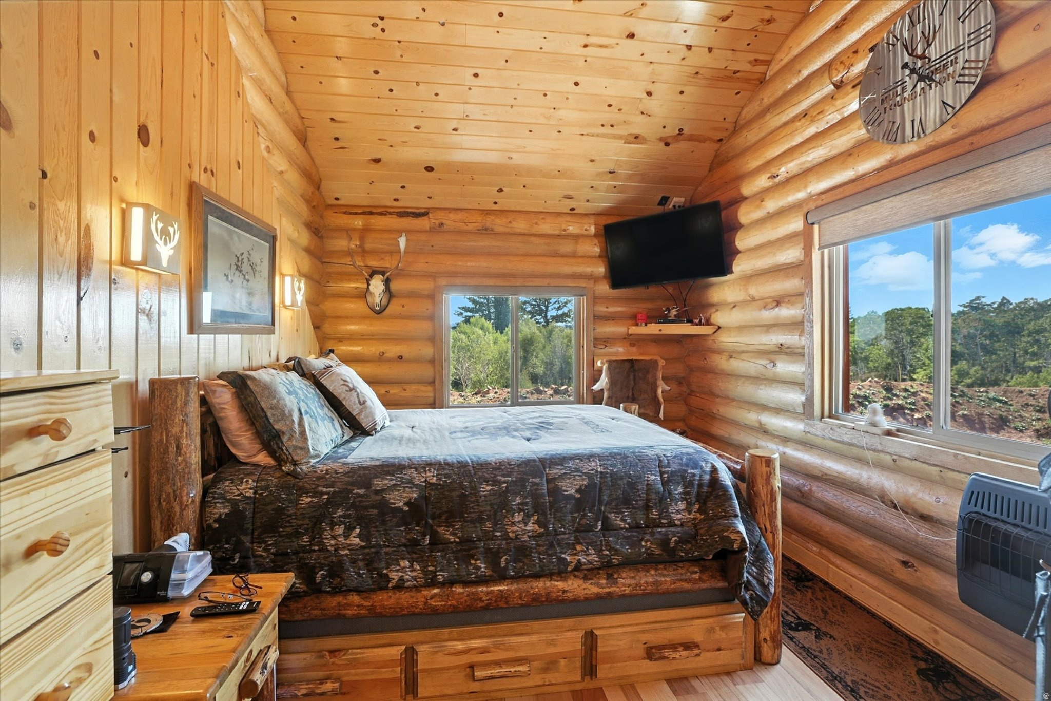 THE HIDEOUT AT SCARE CANYON - Residential