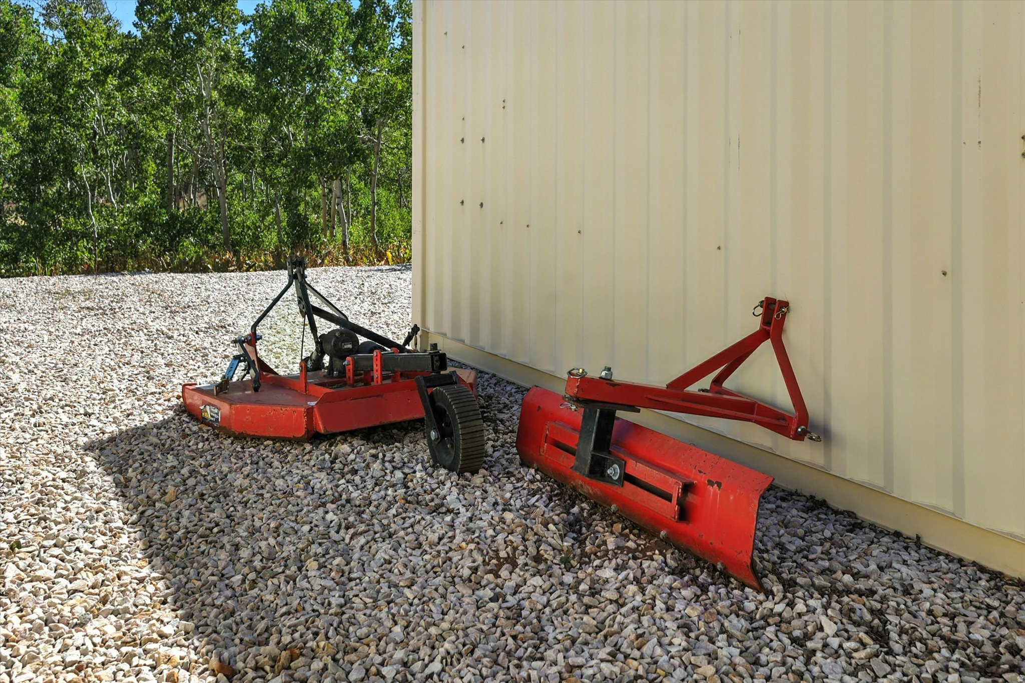 THE HIDEOUT AT SCARE CANYON - Residential