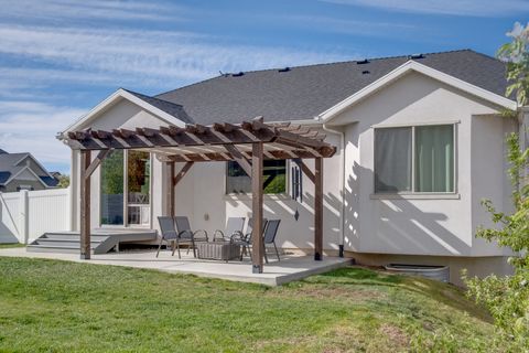 Tiny photo for 6963 W OTTER CREEK DR S, West Jordan, UT 84081 (MLS # 2151276)