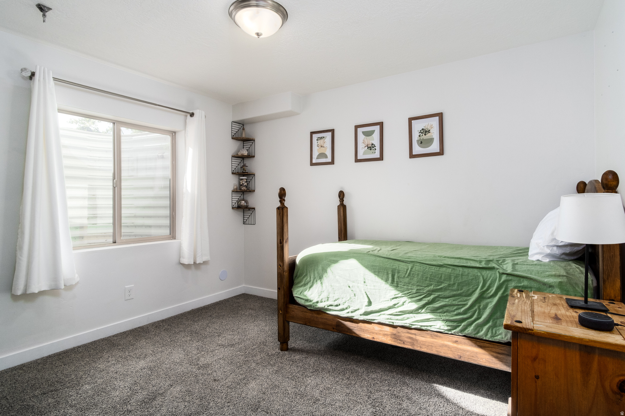 BRIDGEPORT 345 - Residential