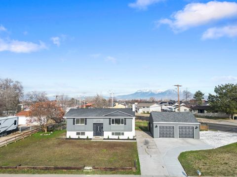 Tiny photo for 3475 S BLUFF RD, Syracuse, UT 84075 (MLS # 2127294)