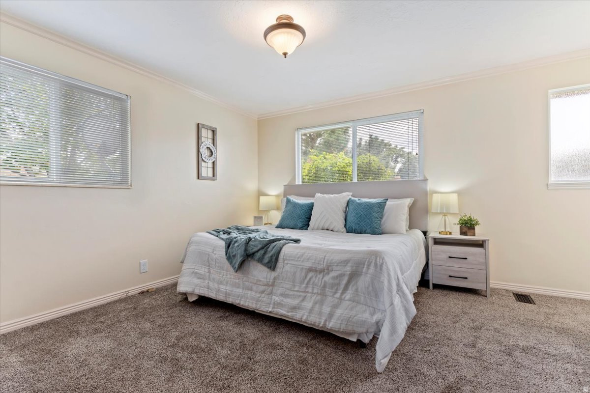 MEADOW HEIGHTS SUB - Residential