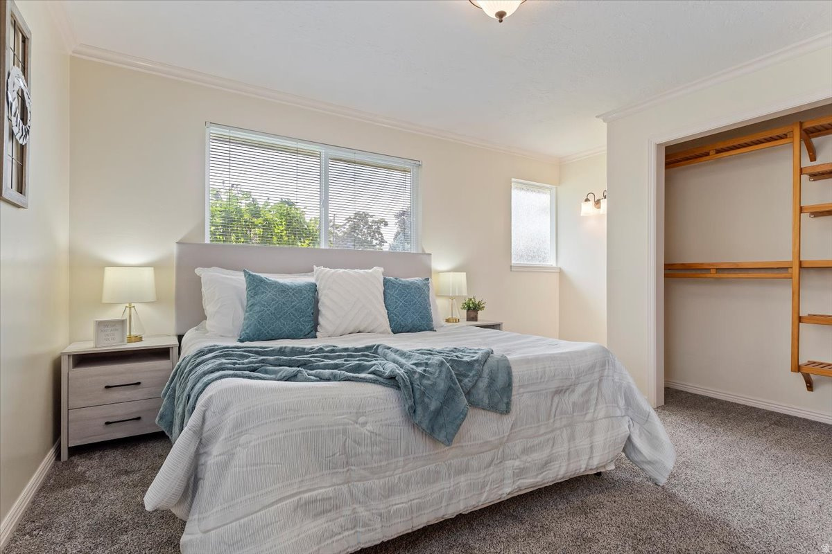 MEADOW HEIGHTS SUB - Residential